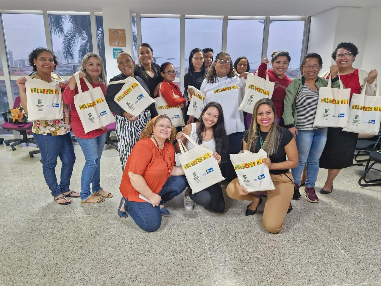 Campus de Taguatinga do IFB capacita 180 mulheres em situação de vulnerabilidade social