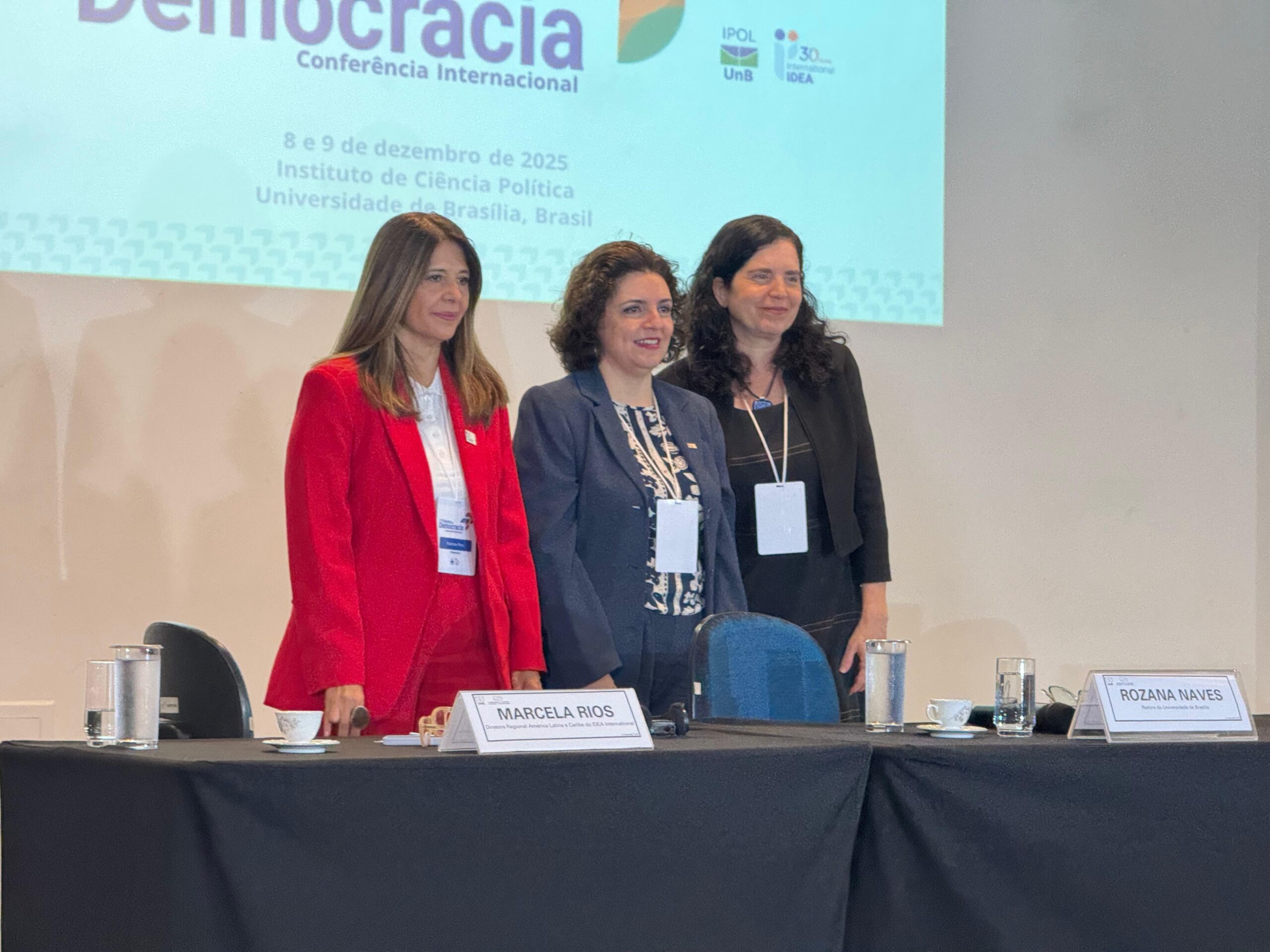 Conferência Internacional “Os Futuros da Democracia” aconteceu no auditório da Finatec